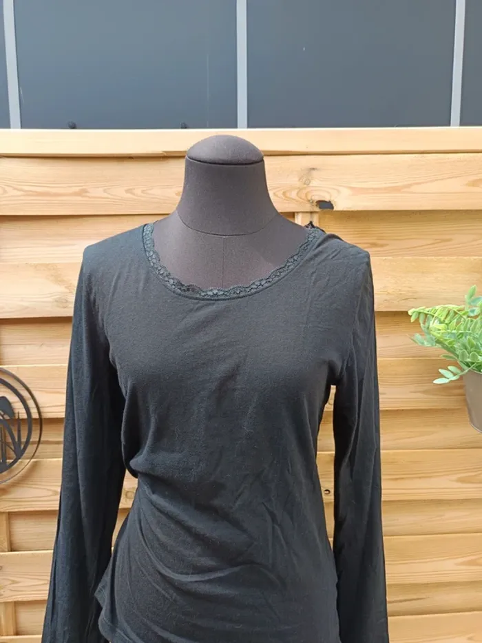 T-shirt manches longues taille L - photo numéro 3