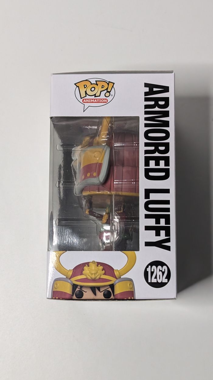 [Funko pop] Figurine One Piece Armored Luffy Exclu 1262 - photo numéro 4