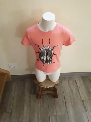 Tee-shirt manches courtes 6 ans  (114-119 cm)