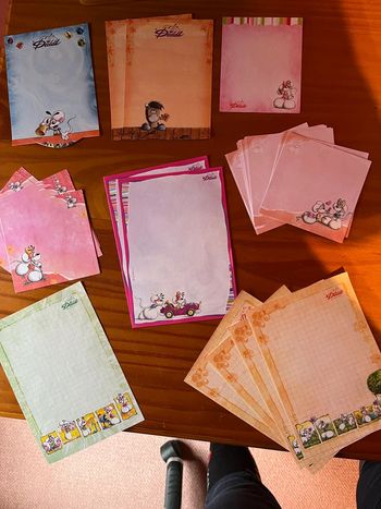 Lot feuilles diddl
