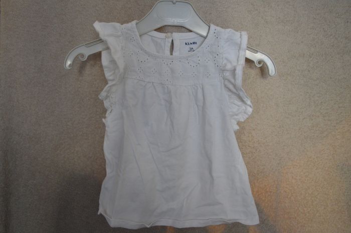 Petit ensemble jupe, t-shirt blanc et boléro - photo numéro 2