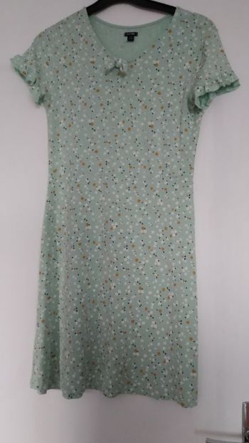 Robe vert amende