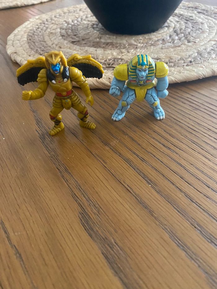 2 figurines Power ranger