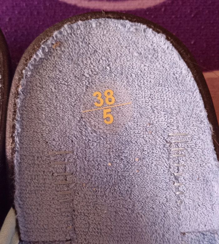 Chaussons femme - photo numéro 2