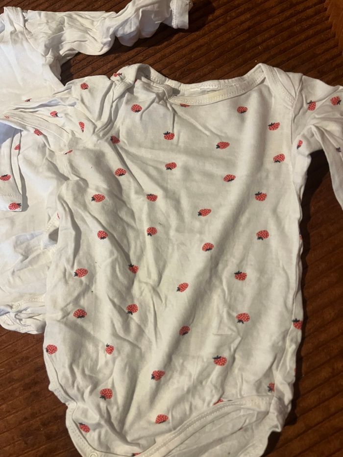 Bodys manches longues 3 mois - photo numéro 2