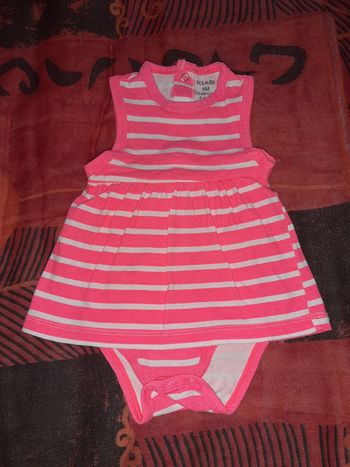 Jolie Petite robe avec culotte intégrée 6mois