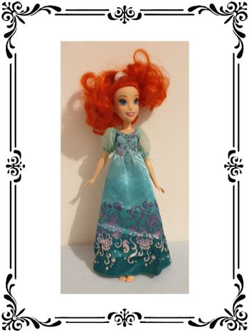 Poupée Ariel.