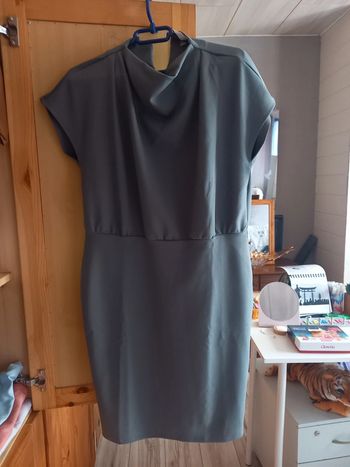 Robe L