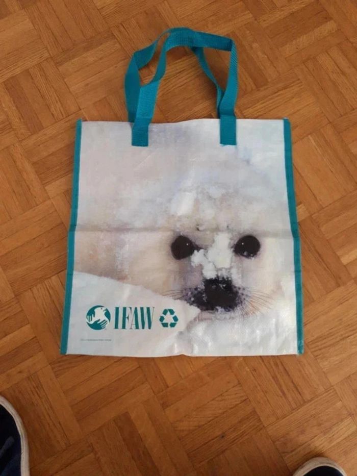 Sac bebe phoque bleu ifaw