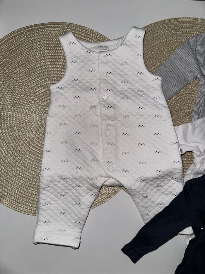 Lot vêtements bébé