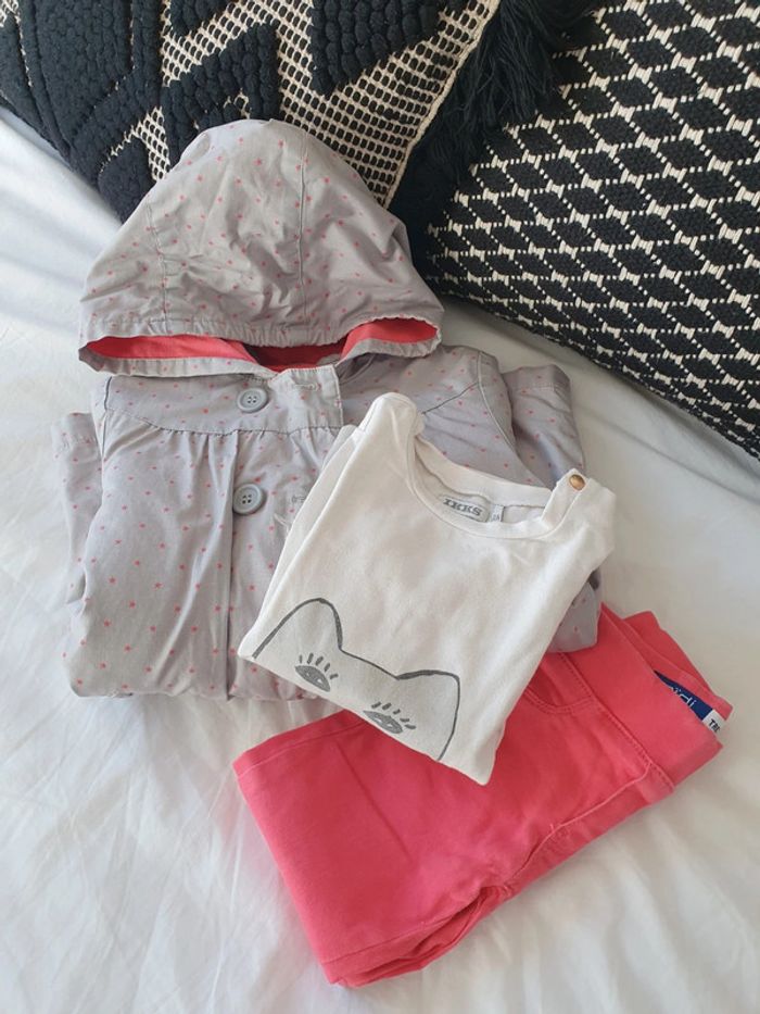 Lot ensemble veste imperméable bébé fille 2 ans Ikks Dpam Okaidi