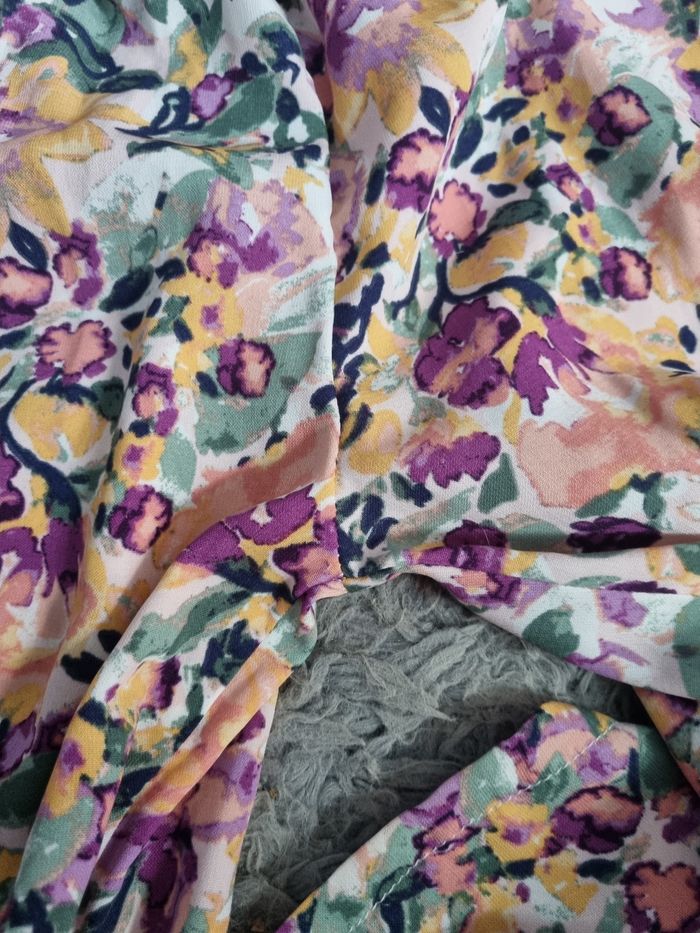 Pantalon fleurie 6ans - photo numéro 6