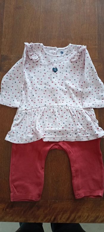 Combinaison et salopette 9 mois