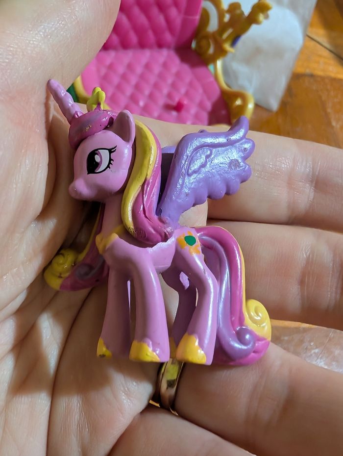 Lot figurines petit poney - photo numéro 5