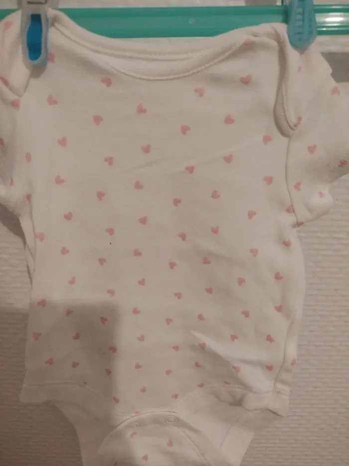 Lot de 3 bodies neuf taille 0-3mois - photo numéro 4