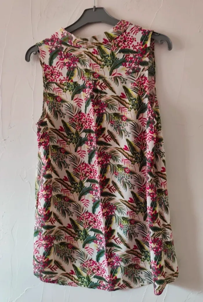 Superbe débardeur fleur influx taille 40 ou L - photo numéro 4