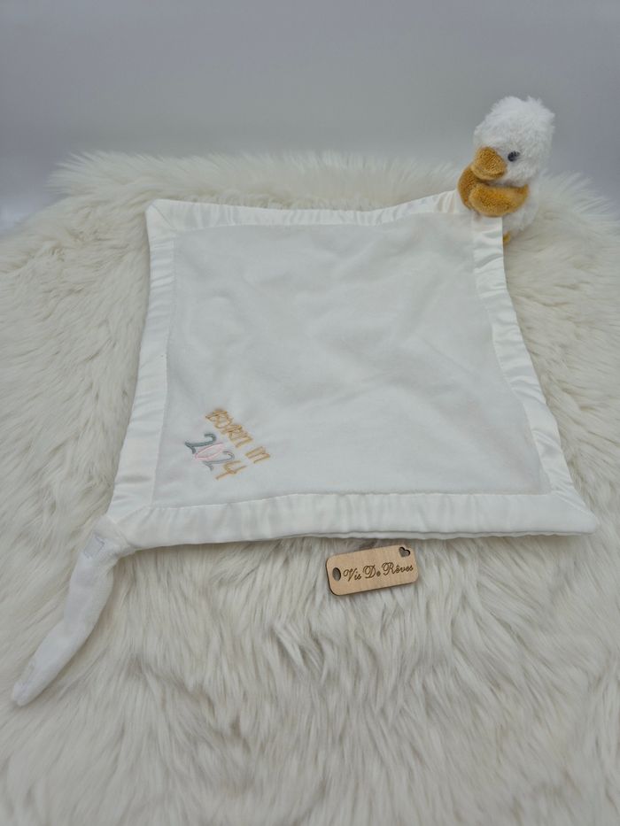 Doudou mouchoir Canard blanc jaune moutarde Born in 2024 Primark