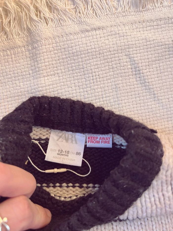 Gros pull Zara en maille à rayure crème et noir 86 - photo numéro 3