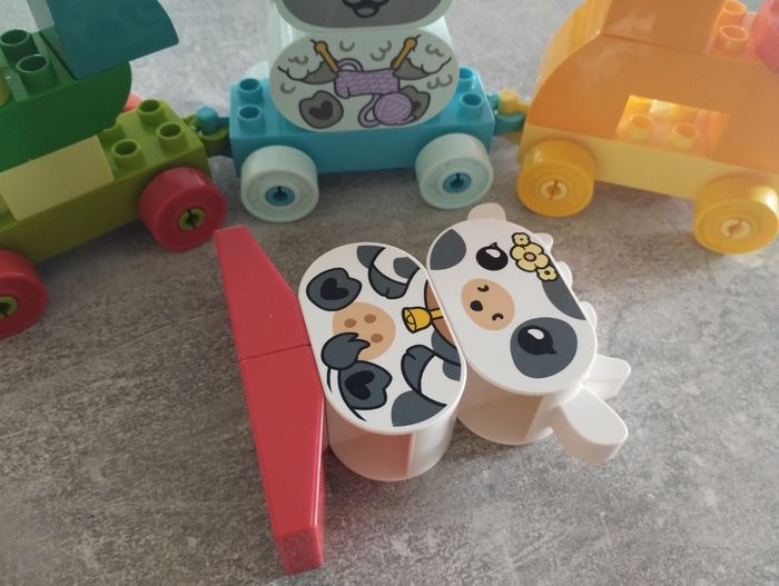 Lego Duplo le train des animaux - photo numéro 2