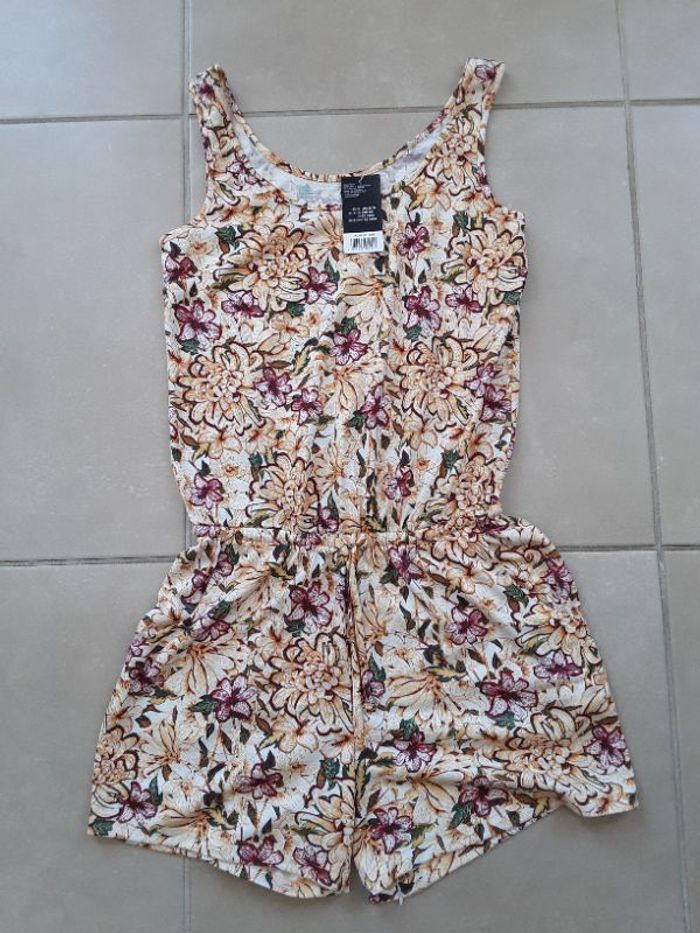 Combishort fleuri 34/36 ESMARA NEUF