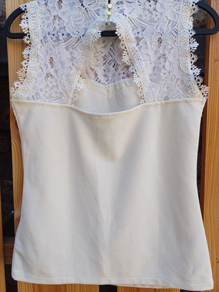Joli haut en dentelle sans manches crème H&M - photo numéro 7