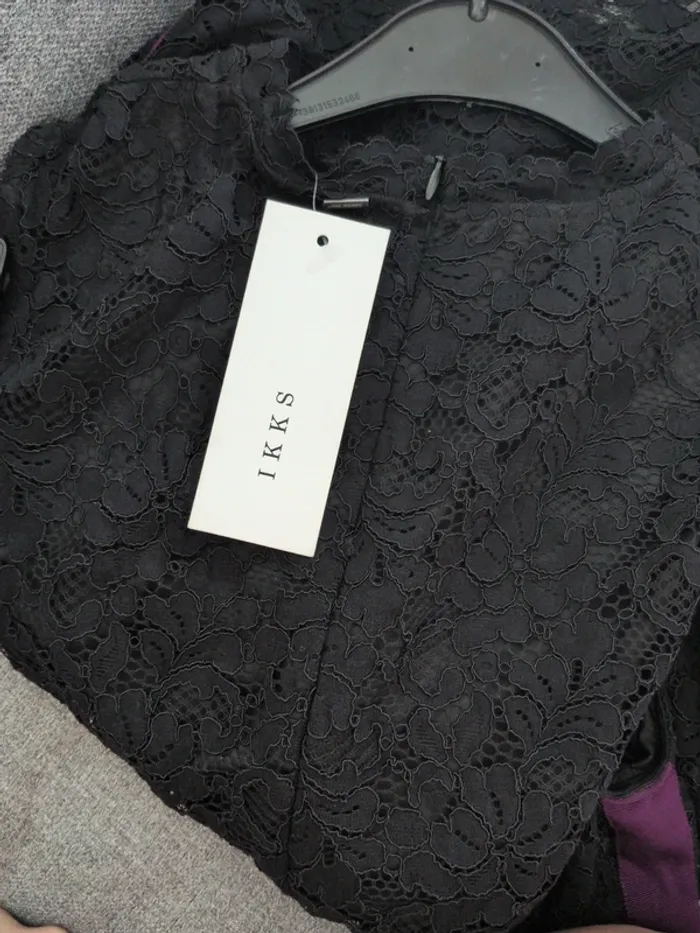 Robe en dentelle IKKS - Taille 40 - Neuve avec étiquette - photo numéro 5