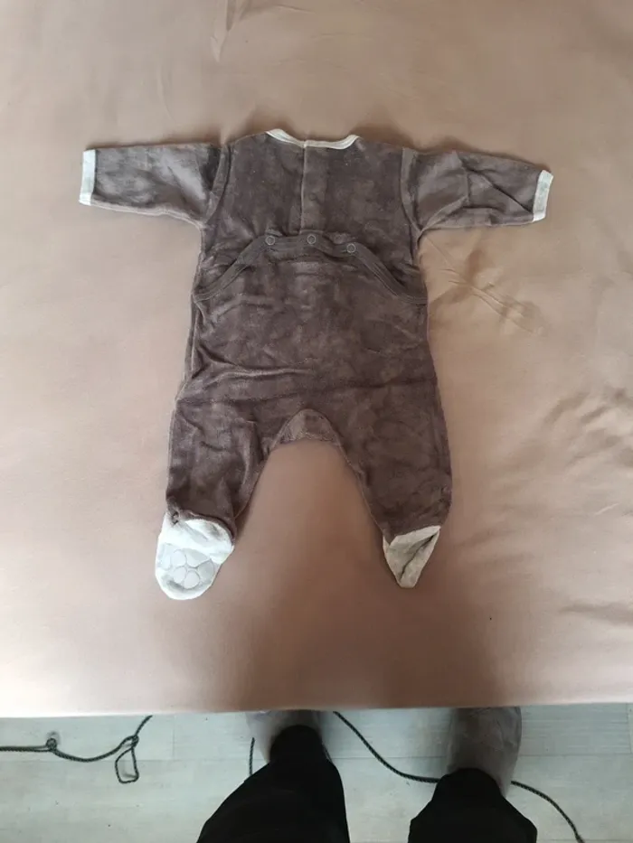 Pyjama - photo numéro 4