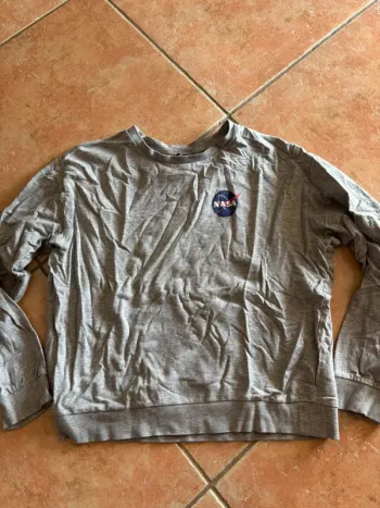 Sweat-shirt nasa gris