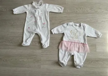 Lot de 2 pyjamas en velours 1 mois