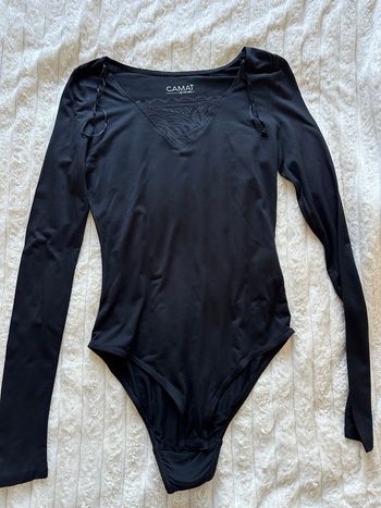 Body dentelle 38