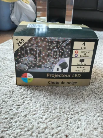 projecteur exterieur effet neige