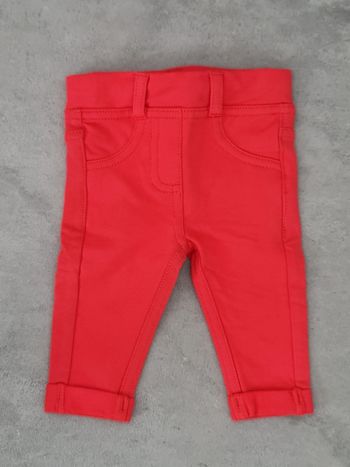 Legging tape à l œil 3 mois neuf