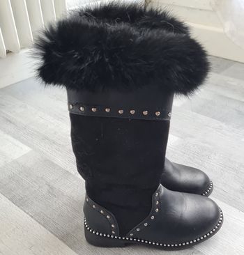 Bottes taille 25