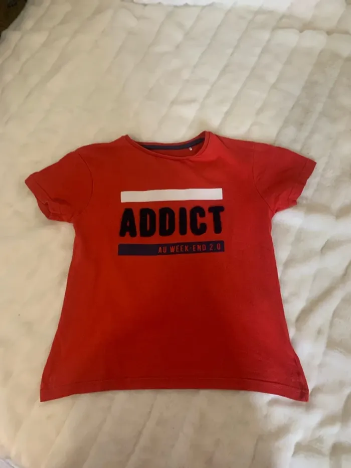 Tee shirt rouge