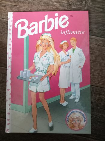 Livre Barbie infirmière