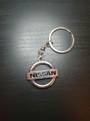 Porte-clés "Nissan"
