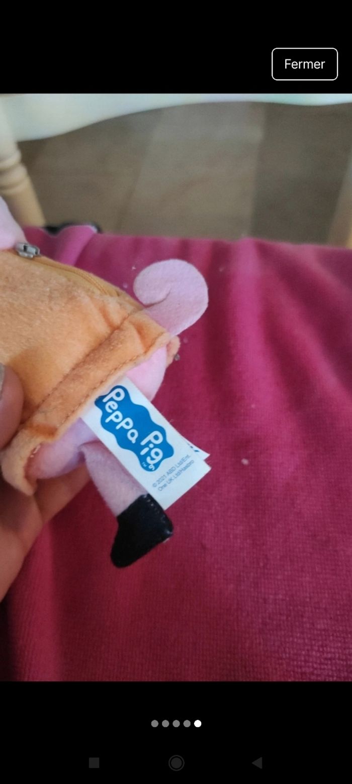 Petite peluche 
Peppa pig 
J56 - photo numéro 3