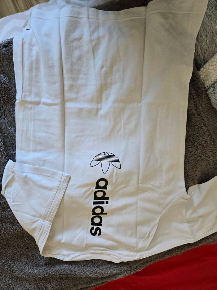 T-shirt Adidas - photo numéro 2