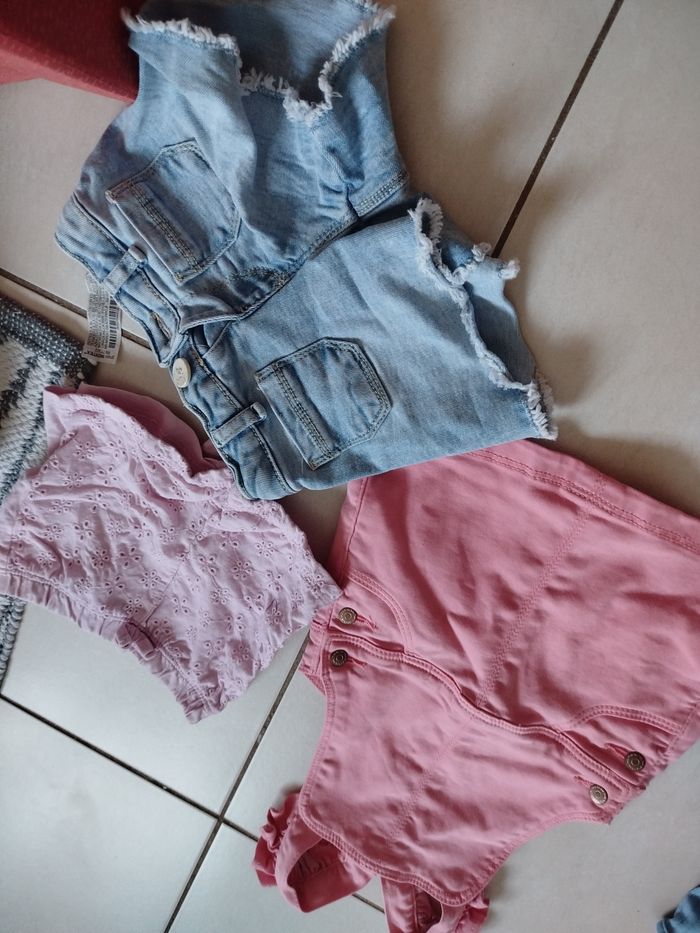Lot de vêtements fille 12 mois - photo numéro 3