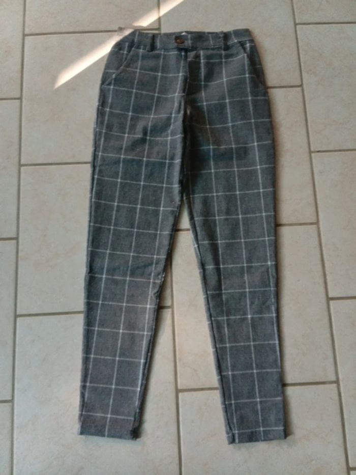 Pantalon habiller Taille 36 frilivin