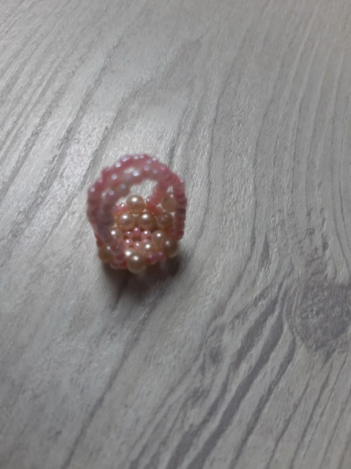 Bague perle rose et blanc - photo numéro 3