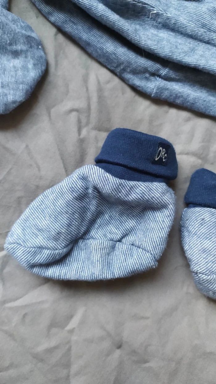 Ensemble bébé bonnet / gants / chaussons 3-6 mois - photo numéro 2
