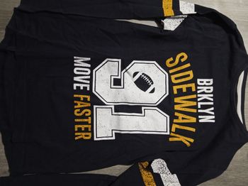 Tee shirt