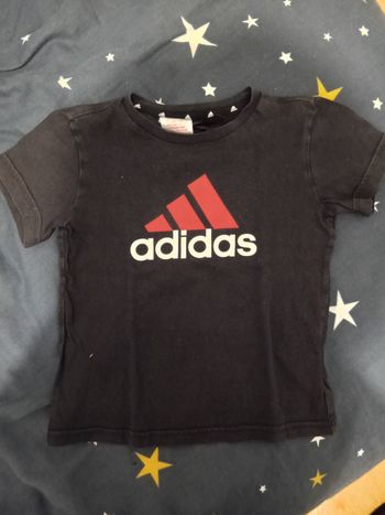 T-shirt noir _ 3/4 ans