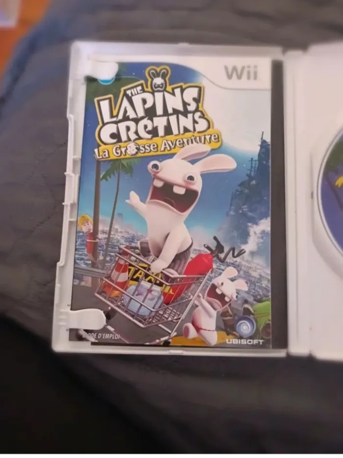 Jeu wii les Lapins Crétins la grosse aventure - photo numéro 3