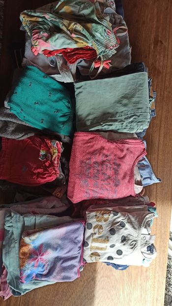 Lot vêtements fille