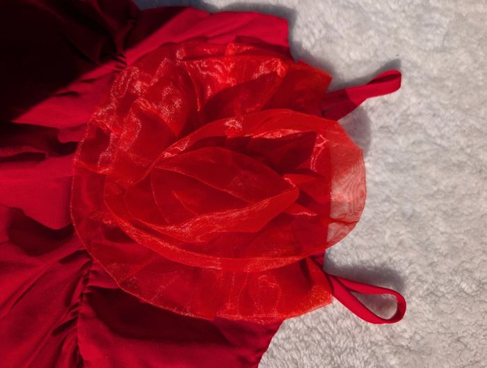 Robe rouge neuve 18-24 mois - photo numéro 2