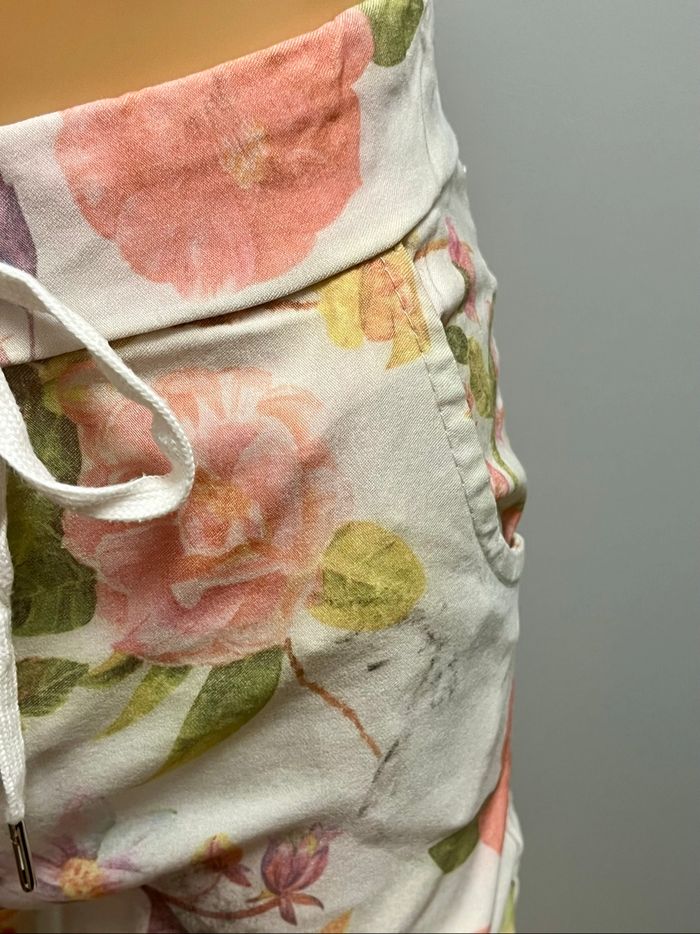 Bermuda motifs fleuris - photo numéro 3