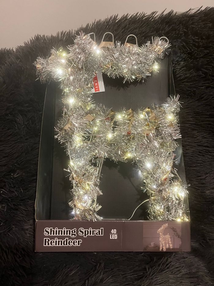 Renne de Noël lumineux