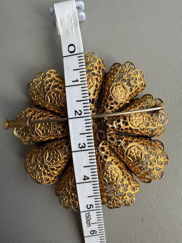 Broche - photo numéro 10